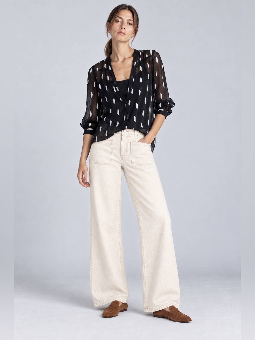 Alice + Olivia Sheila Black White Geometric Silk Sheer Blouse Medium